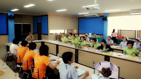 รับตรวจประเมินโรงพยาบาลสายใยรักแห่งครอบครัว