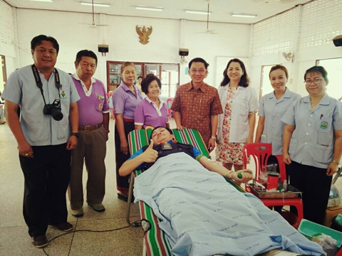 เหล่ากาชาดจังหวัดชัยภูมิ ออกรับบริจาคโลหิต ณ หอประชุมอำเภอเกษตรสมบูรณ์