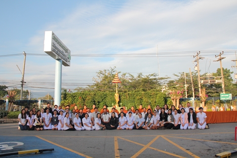 ทำบุญตักบาตรข้าวสารอาหารแห้ง เพื่อถวายเป็นพระราชกุศลแด่พระบาทสมเด็จพระปรมินทรมหาภูมิพลอดุลยเดช (รัลชกาลที่ 9) และทำบุญปีใหม่ 2560