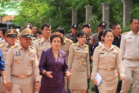 โครงการสุขภาพดีใต้ร่มพระบารมี