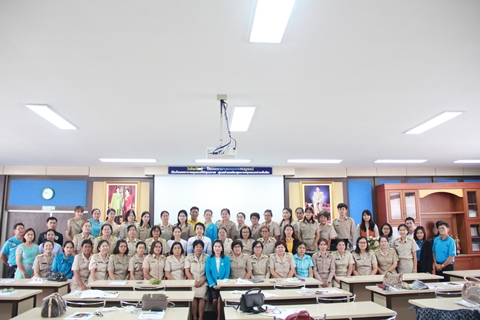 อบรมโครงการยิ้มสดใส เด็กไทยฟันดี