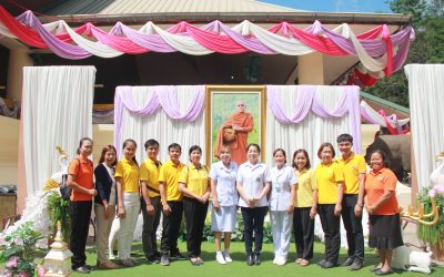 ทำบุญตักบาตรและทำโรงทานในวันคลายวันเกิดหลวงพ่อสายทอง เตชะธัมโม ประจำปี 2562