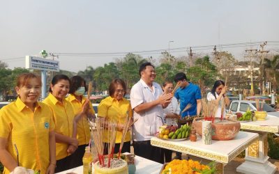 คณะผู้บริหารโรงพยาบาลทำพิธีไหว้ศาลพระภูมิ เนื่องในโอกาสเทศกาลวันตรุษจีน